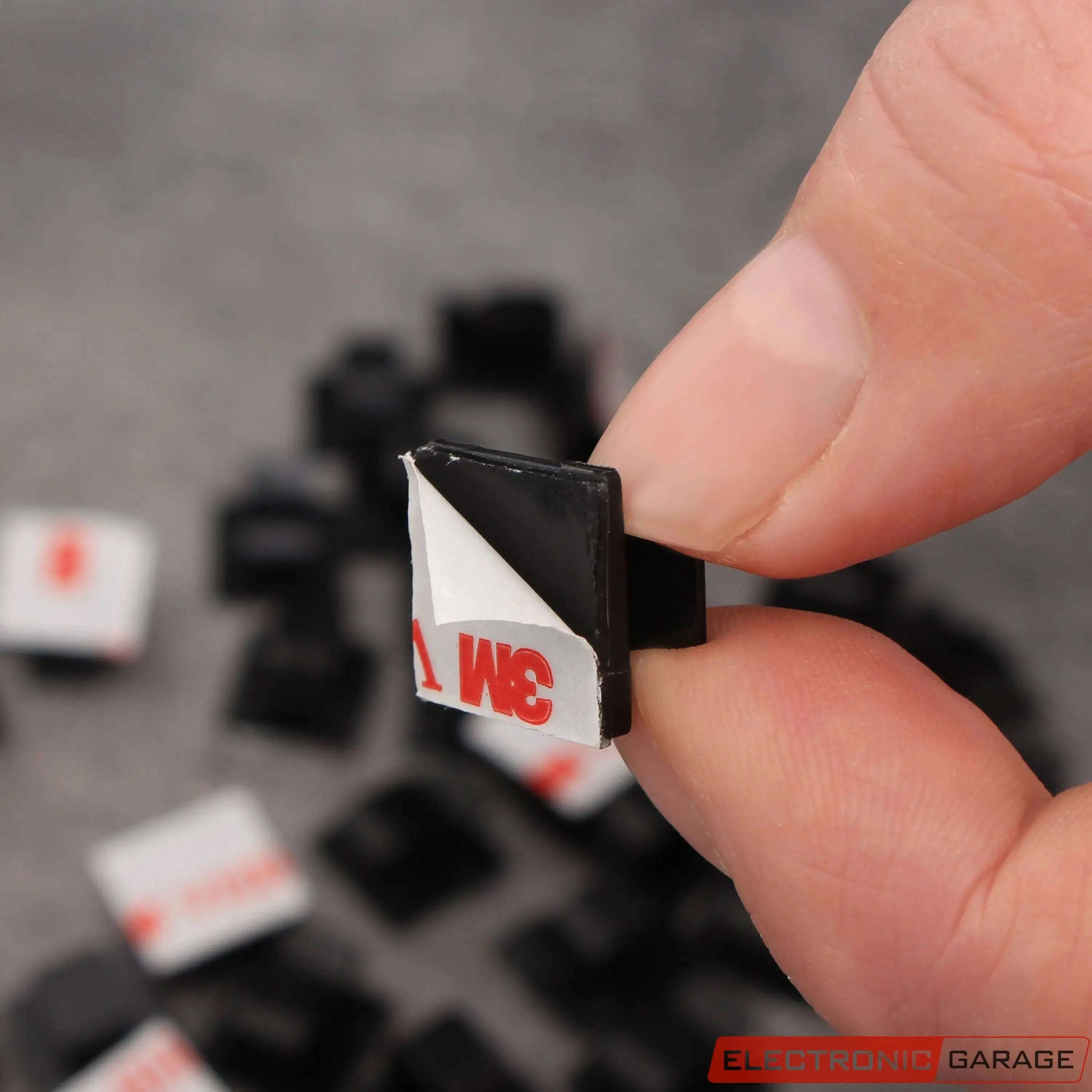 Kabelclips, selbstklebend | Farbe: Schwarz | Bündeldurchmesser-Bereich: 1 - 7 mm | 50 St. - Electronic Garage